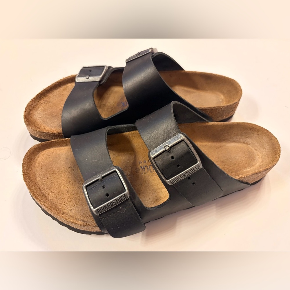 Birkenstock Arizona Oiled Leather Sandals - Black, Women’s 9/Men’s 7